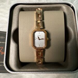Fossil watch New with tag